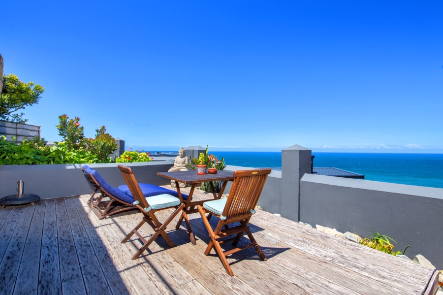 7 Bedroom Property for Sale in The Heads Western Cape